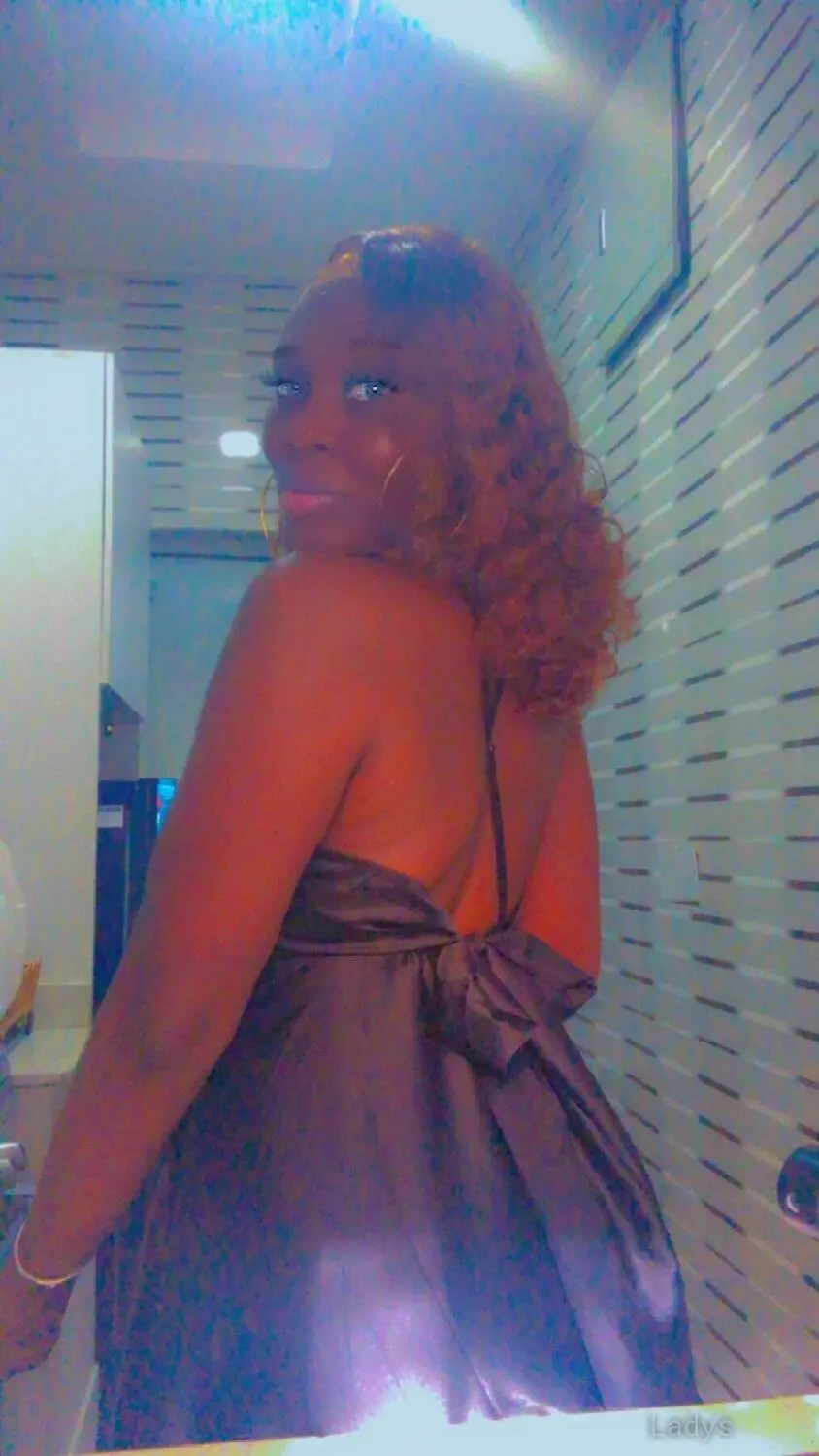 Tracybae, 26 years beautiful nude Port Harcourt escorts girl, height 168 sm, Weight kg