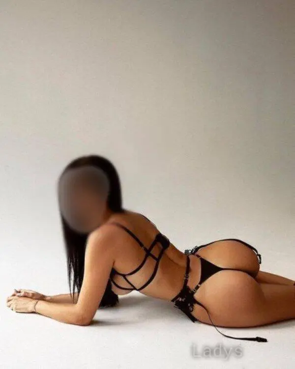 Sofia, 28 years old Prague escort girl with big tits, height 167 sm, Weight  kg