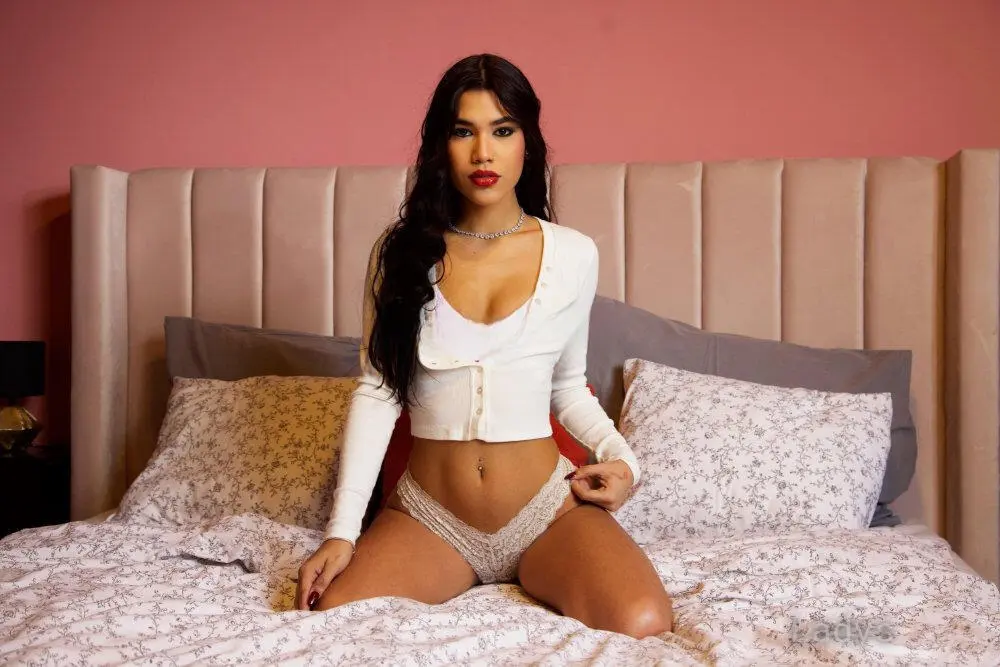 Coco, 19 years beautiful nude Prague escorts girl, height 170 sm, Weight 45 kg