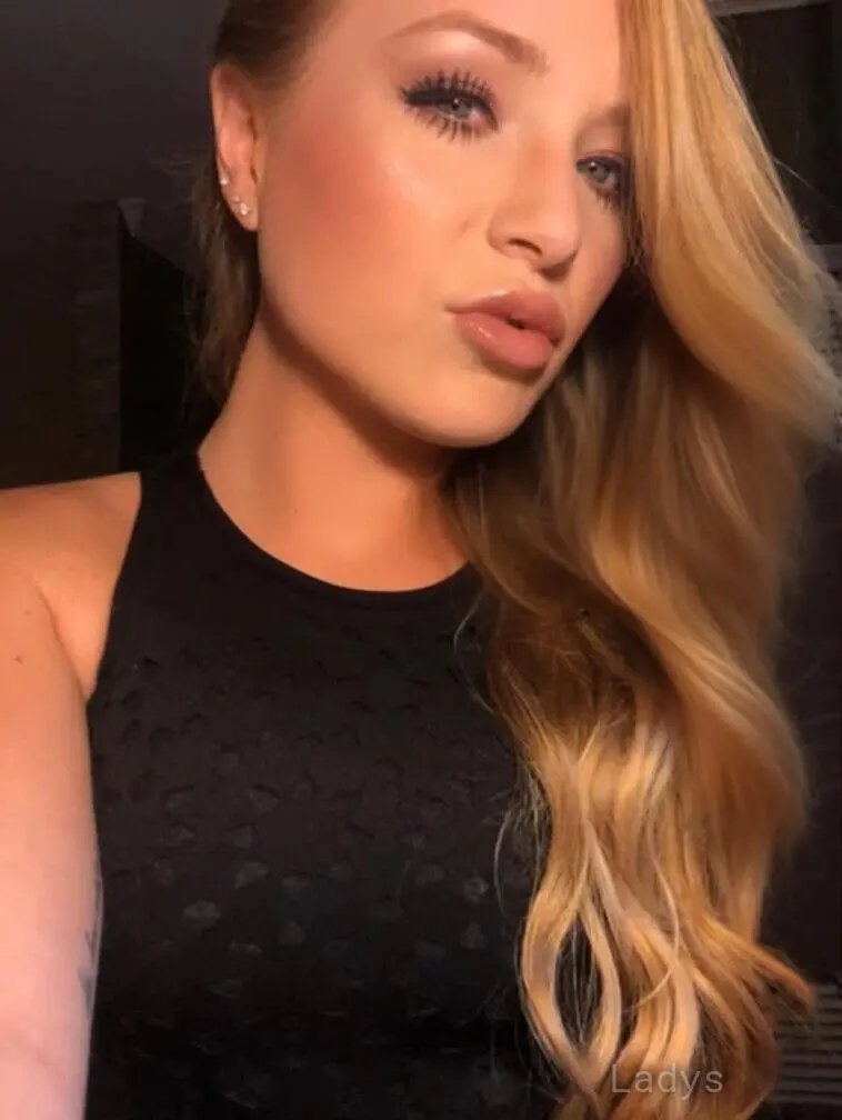 Mekaley, 28 years beautiful nude Providence escorts girl, height 168 sm, Weight 61 kg