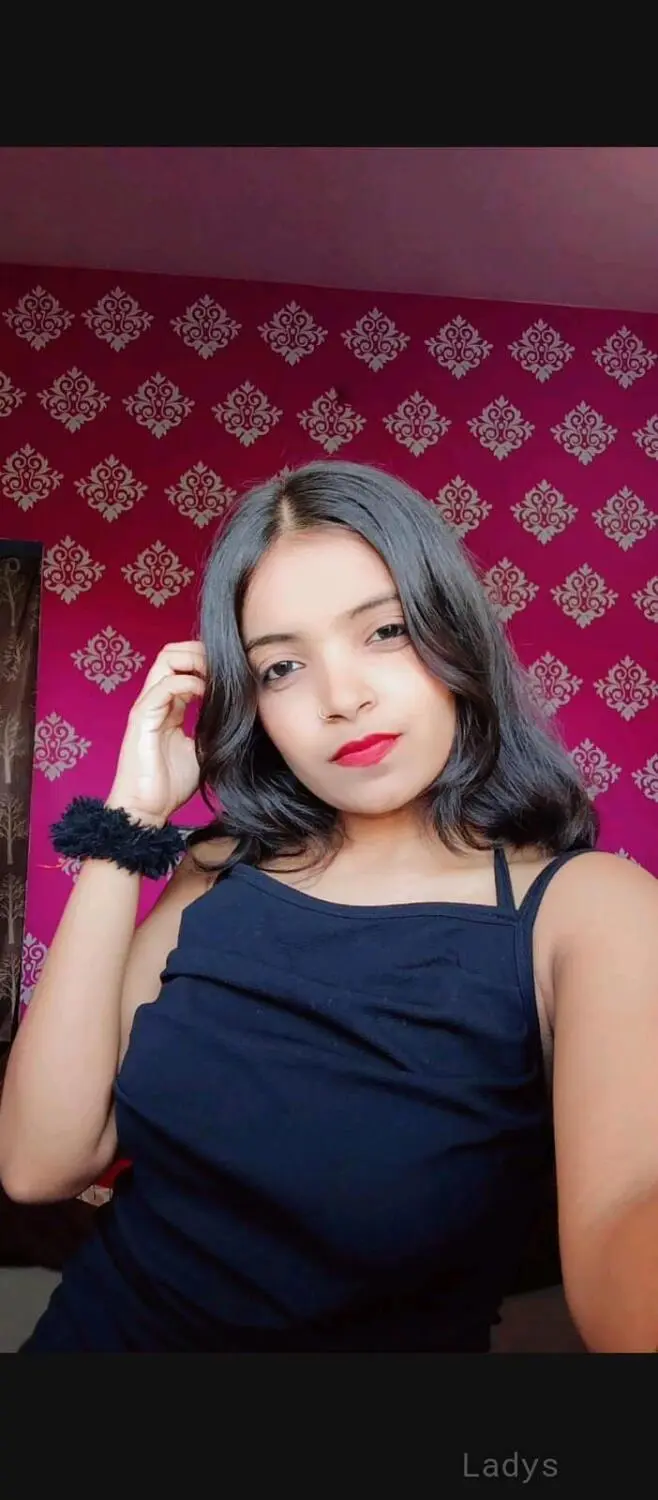 Abhilasha yadav, 19 years old Pune escort girl with big tits, height 165 sm, Weight  kg