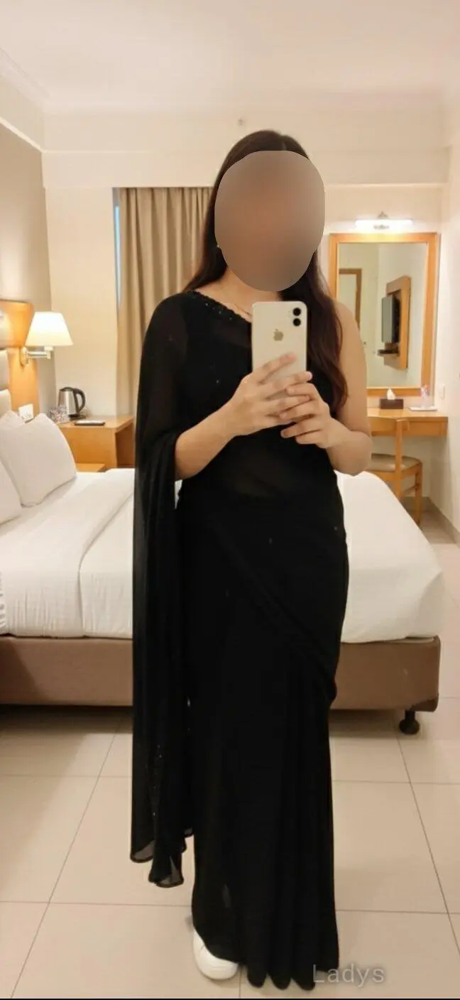 Anjali, 22 years old Pune escort girl with big tits, height 158 sm, Weight kg
