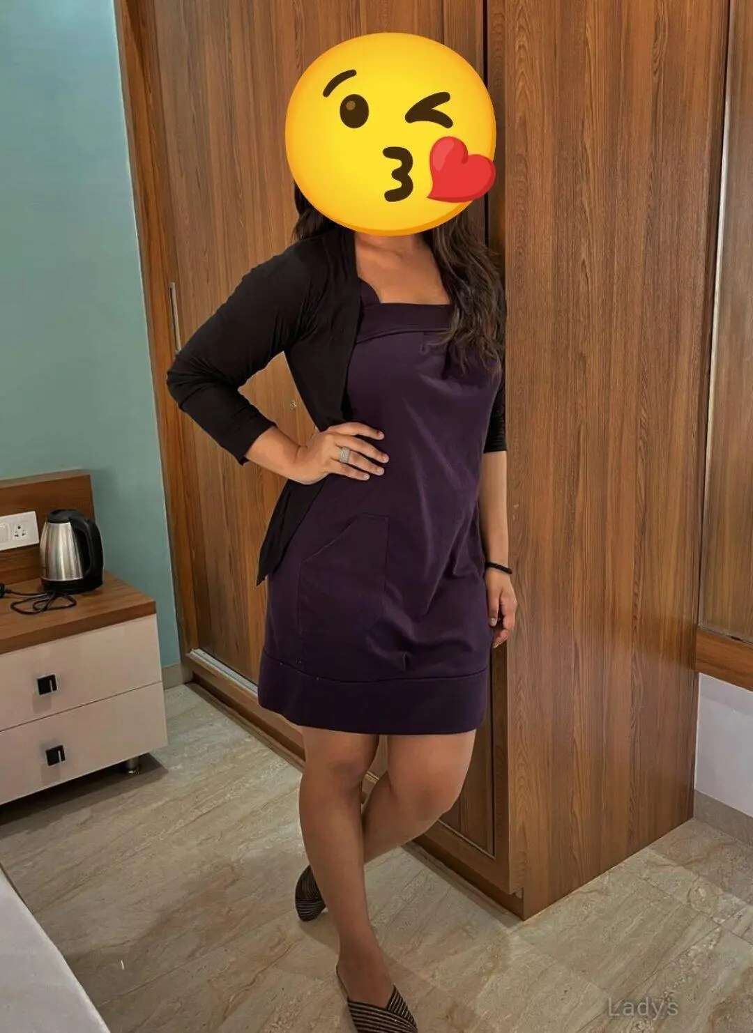 Gentle, 22 years old Pune escort girl with big tits, height 154 sm, Weight  kg