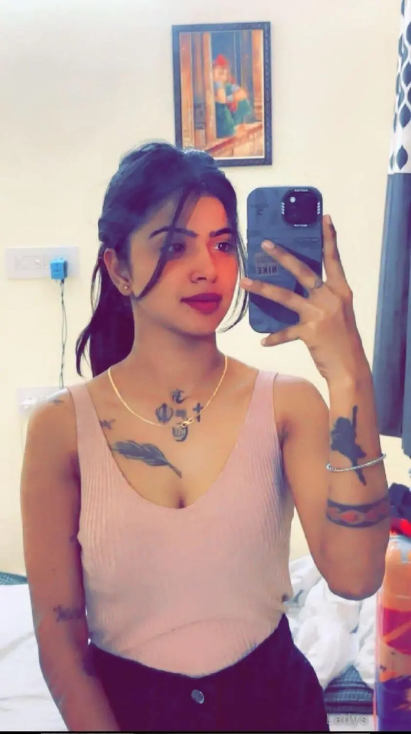 Genuine, 21 years old Pune escort girl with big tits, height 161 sm, Weight  kg