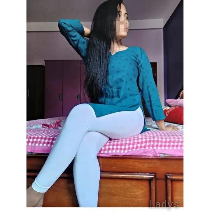 Krisha, 26 years old Pune escort girl with big tits, height 154 sm, Weight kg