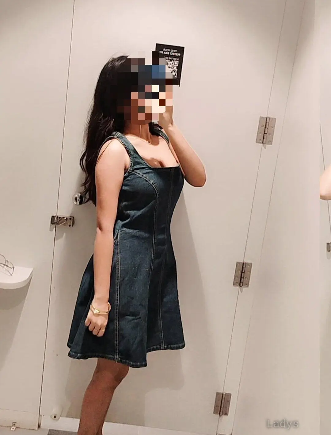 Soni, 23 years old Pune escort girl with big tits, height 165 sm, Weight  kg