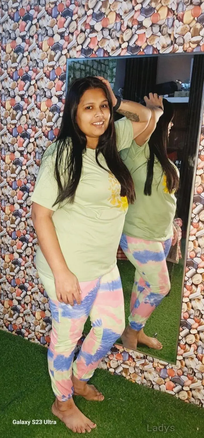 Avya, 24 years beautiful nude Pune escorts girl, height 168 sm, Weight  kg
