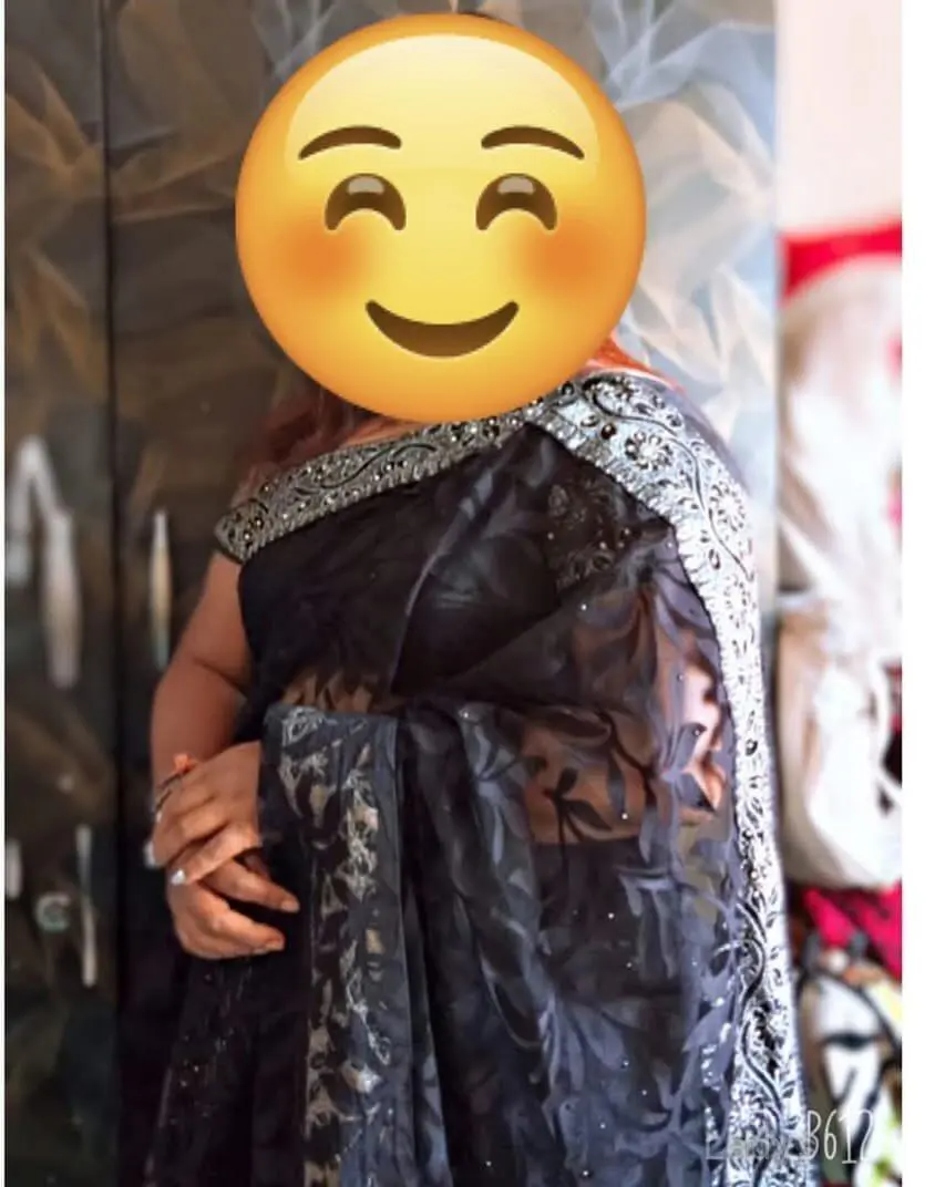 Deepa, 36 years beautiful nude Pune escorts girl, height 148 sm, Weight kg