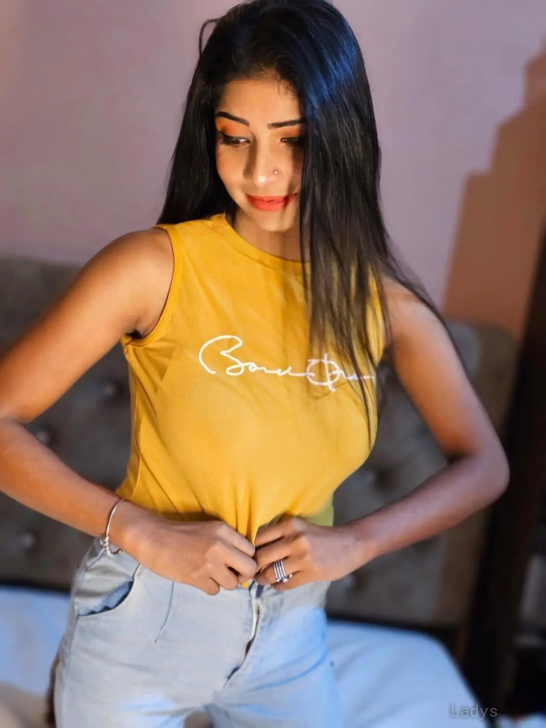 Deepika, 21 years beautiful nude Pune escorts girl, height 166 sm, Weight  kg