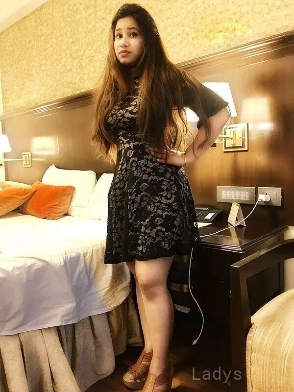 Hinjiwadi, 22 years beautiful nude Pune escorts girl, height 158 sm, Weight  kg