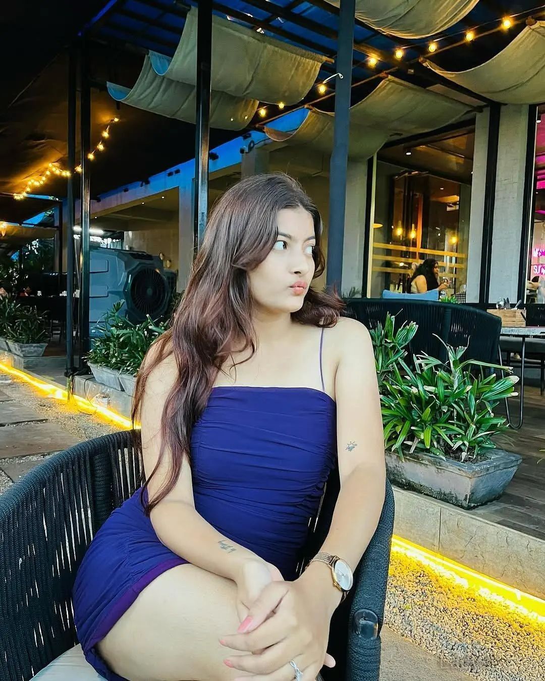 Hiya, 23 years beautiful nude Pune escorts girl, height 154 sm, Weight  kg