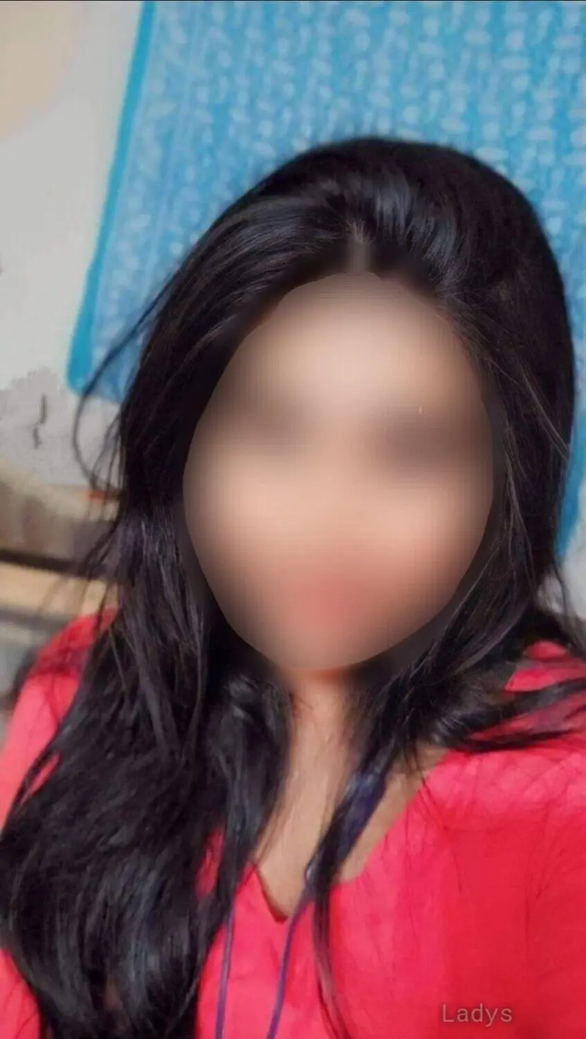 Isabella, 24 years beautiful nude Pune escorts girl, height 160 sm, Weight  kg