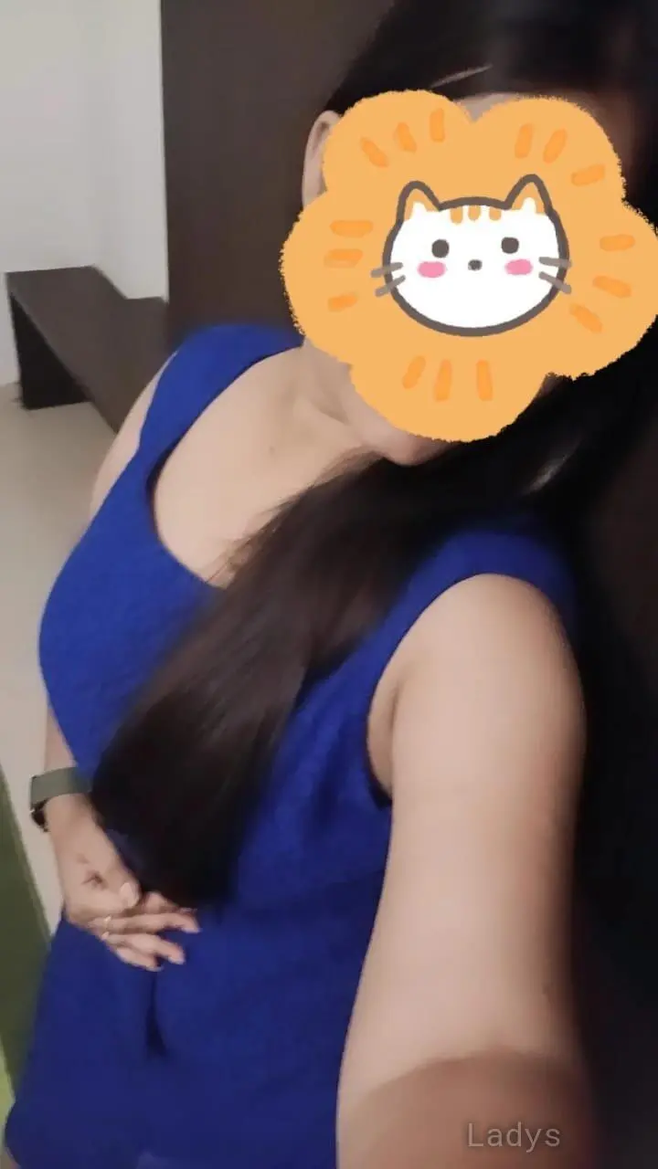 Kajal, 24 years beautiful nude Pune escorts girl, height 153 sm, Weight  kg