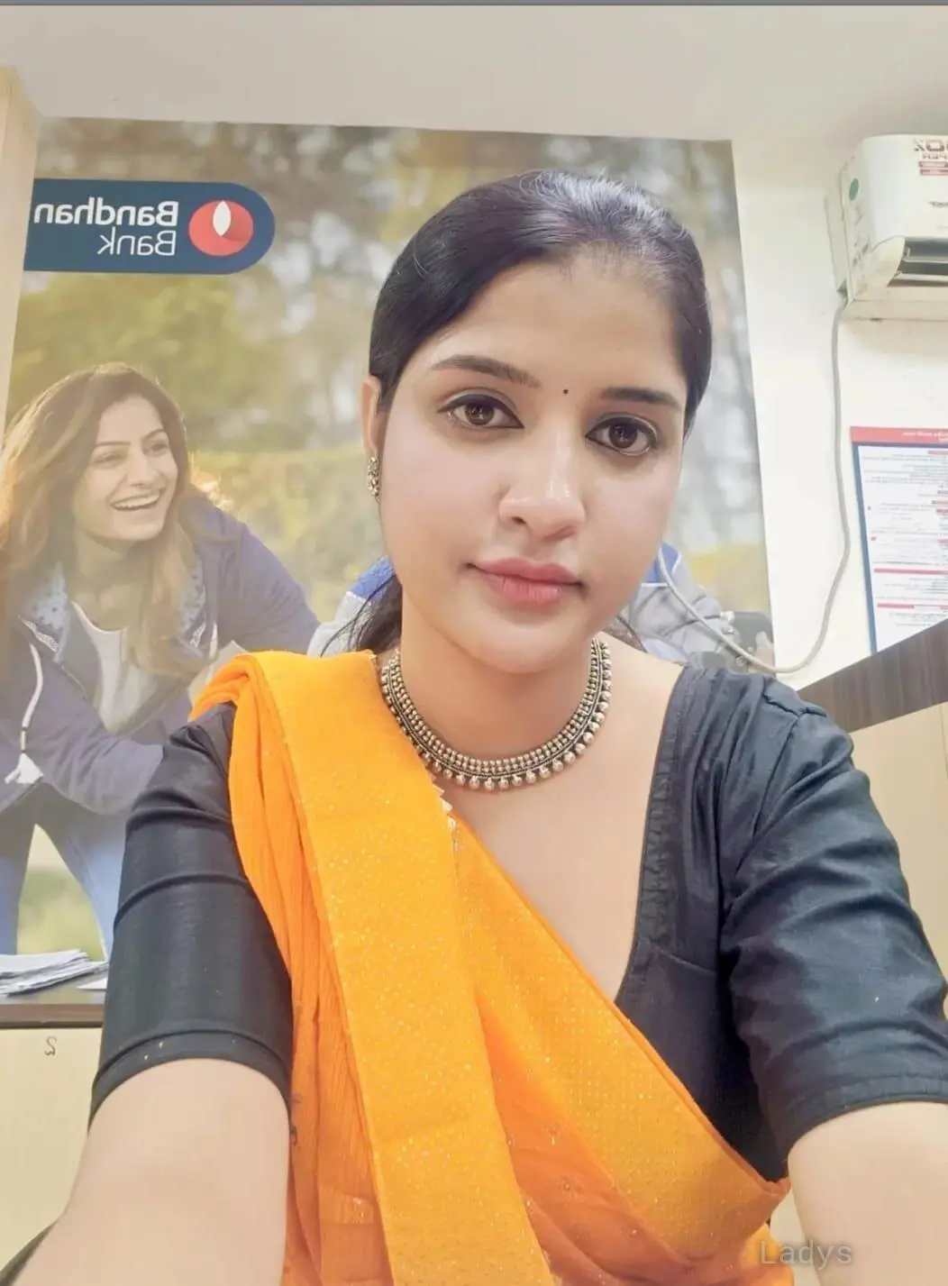 Kajal N, 21 years beautiful nude Pune escorts girl, height 162 sm, Weight kg