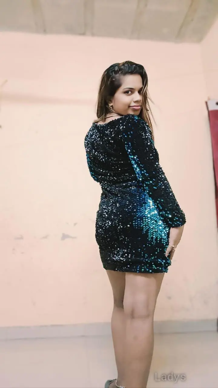 Karla, 23 years beautiful nude Pune escorts girl, height 153 sm, Weight  kg