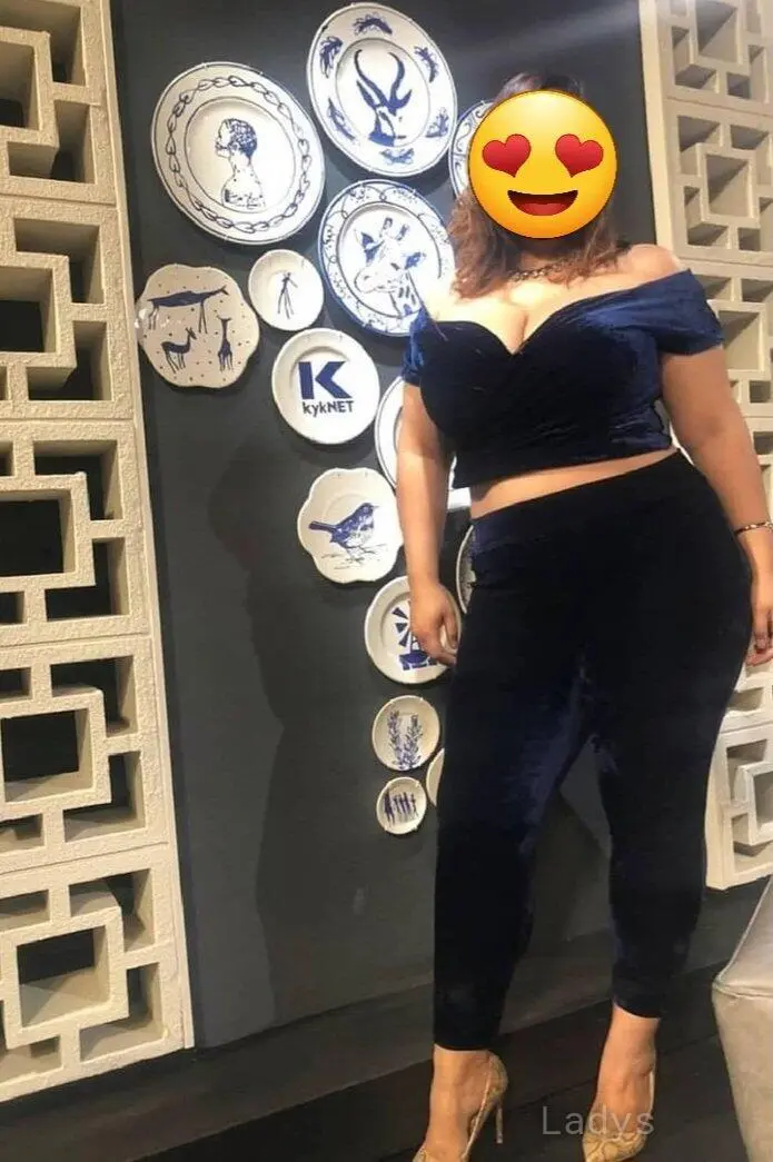 Katherine, 36 years beautiful nude Pune escorts girl, height 154 sm, Weight kg