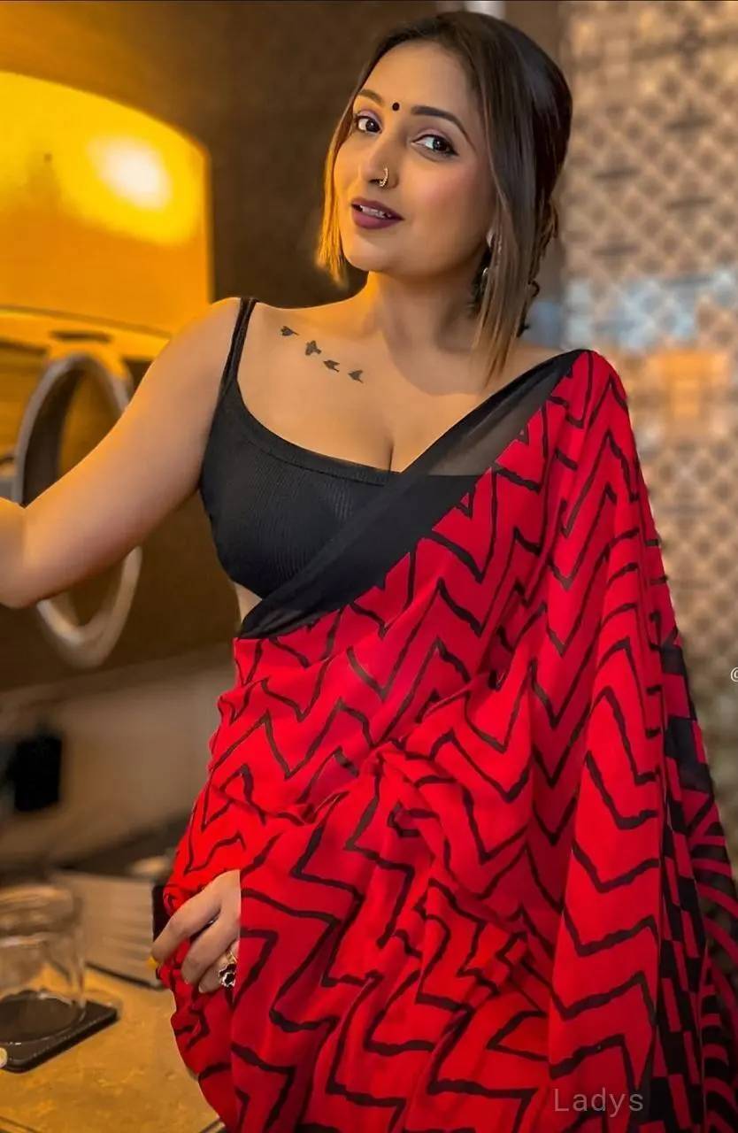 Khushi, 23 years beautiful nude Pune escorts girl, height 154 sm, Weight kg