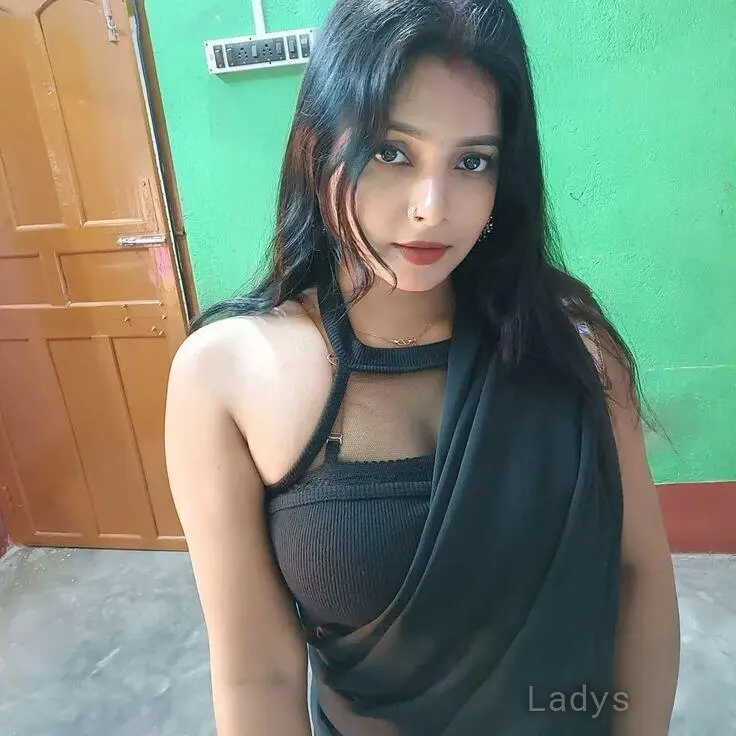 Khushi, 23 years beautiful nude Pune escorts girl, height 143 sm, Weight  kg