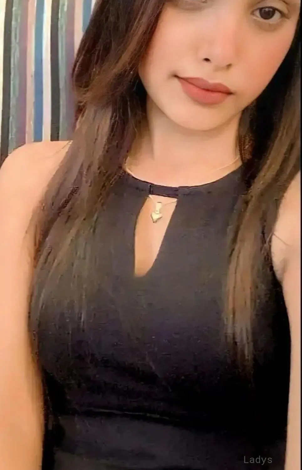 Khushi, 22 years beautiful nude Pune escorts girl, height 168 sm, Weight  kg