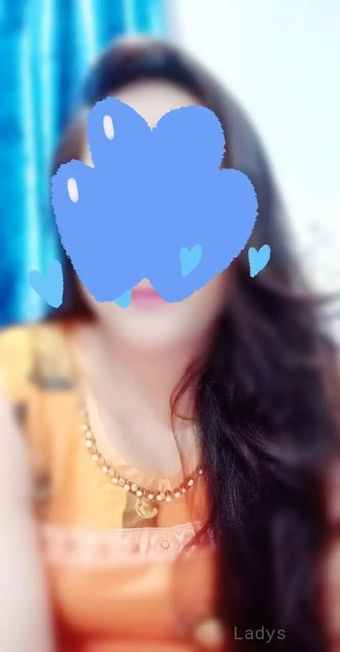 Nisha, 24 years beautiful nude Pune escorts girl, height 165 sm, Weight  kg