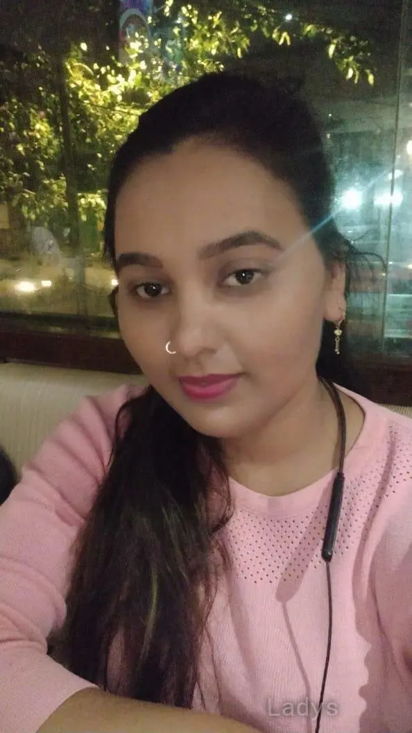 Radhika, 23 years beautiful nude Pune escorts girl, height 164 sm, Weight  kg