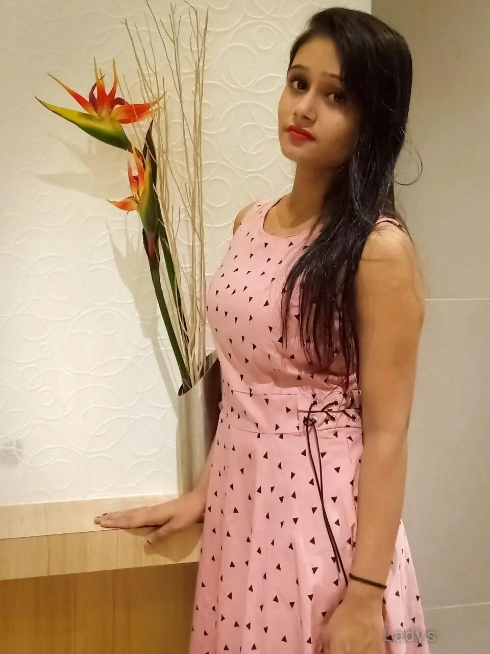 Riya, 21 years beautiful nude Pune escorts girl, height 166 sm, Weight  kg