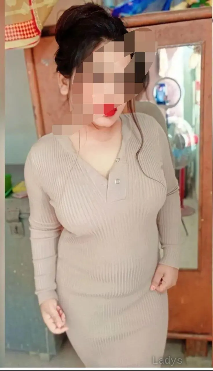 Sunita, 23 years beautiful nude Pune escorts girl, height 154 sm, Weight  kg