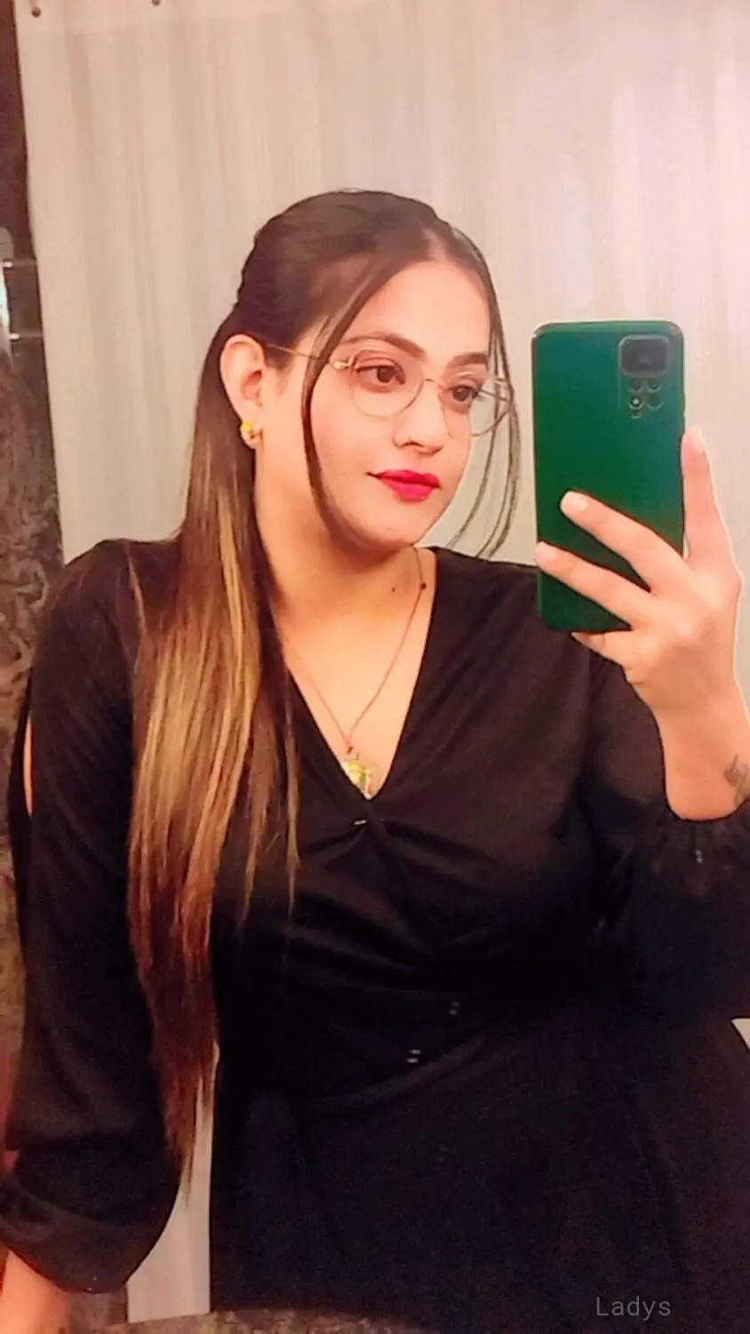 Susmita, 24 years beautiful nude Pune escorts girl, height 154 sm, Weight  kg