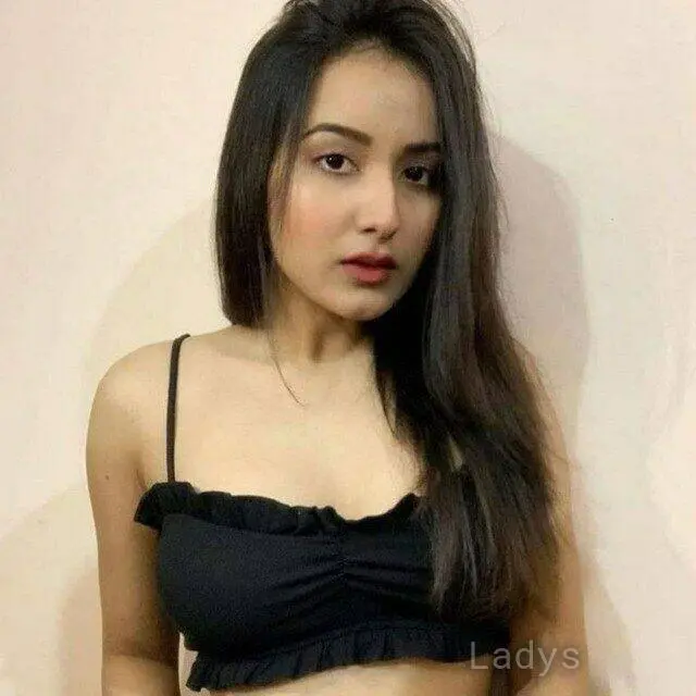 Vaishali, 25 years beautiful nude Pune escorts girl, height 170 sm, Weight  kg