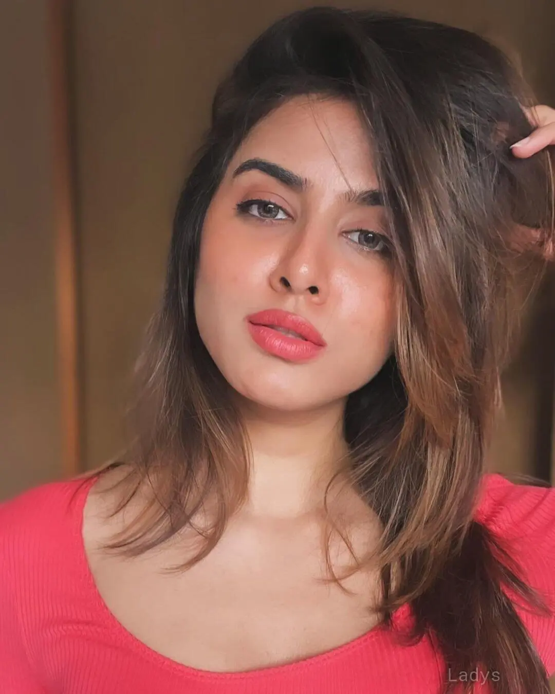 Vedika, 22 years beautiful nude Pune escorts girl, height 154 sm, Weight  kg
