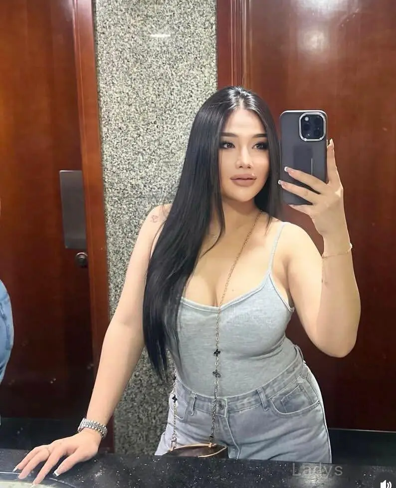Zain, 25 years beautiful nude Pune escorts girl, height 154 sm, Weight kg