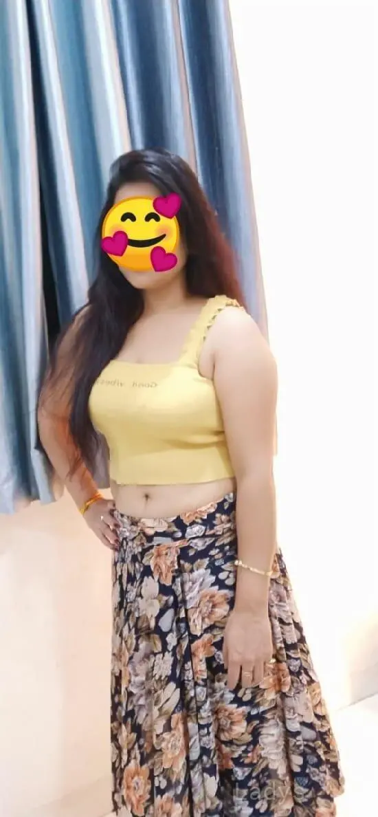 Zoey, 24 years beautiful nude Pune escorts girl, height 153 sm, Weight kg
