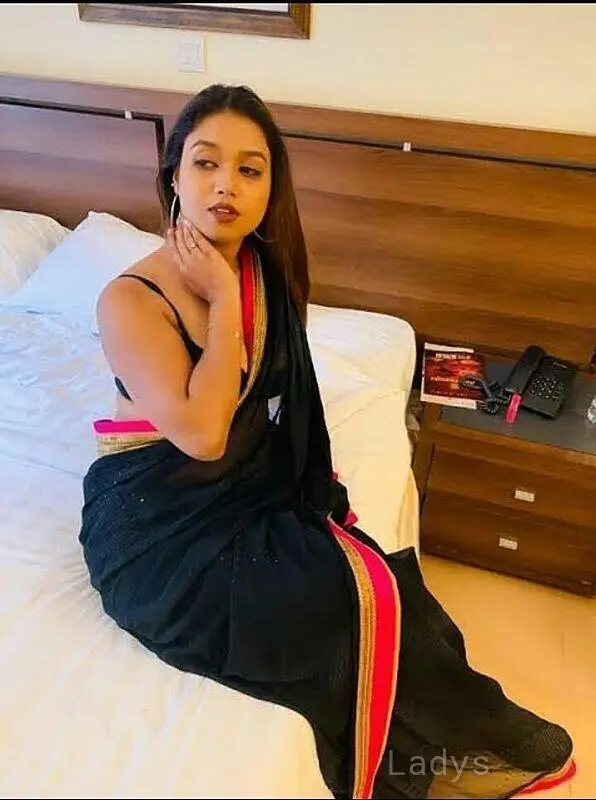 Ola, 22 years beautiful nude Punjab escorts girl, height 170 sm, Weight  kg