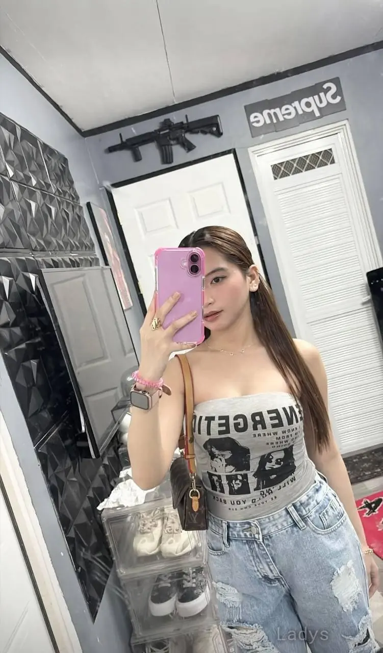 Alexandra, 22 years old Quezon City escort girl with big tits, height 157 sm, Weight  kg