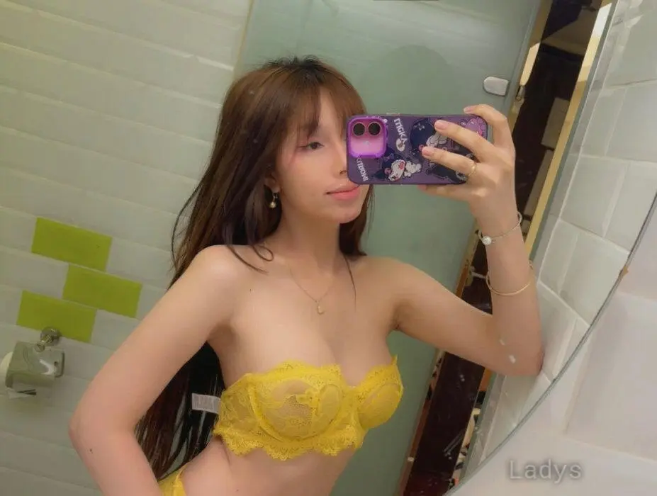 Leanamae, 24 years beautiful nude Rabat escorts girl, height 163 sm, Weight 49 kg