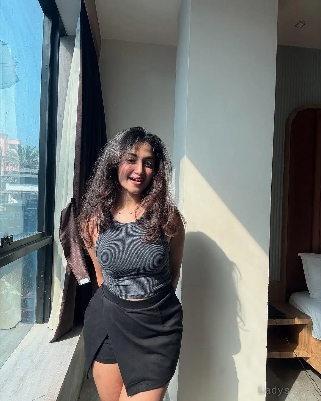 Ola, 22 years old Raipur escort girl with big tits, height 183 sm, Weight  kg