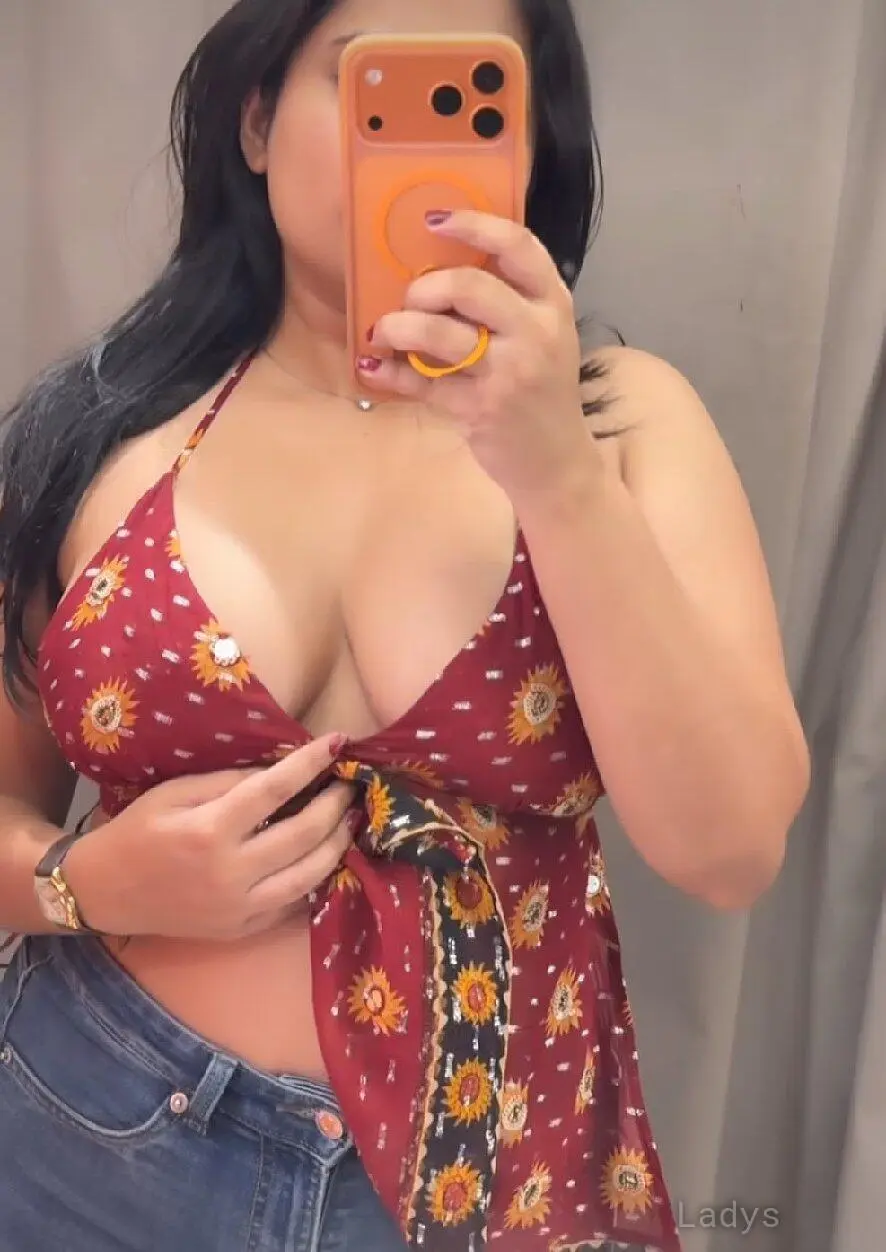 Helen, 29 years old Rajkot escort girl with big tits, height 162 sm, Weight kg