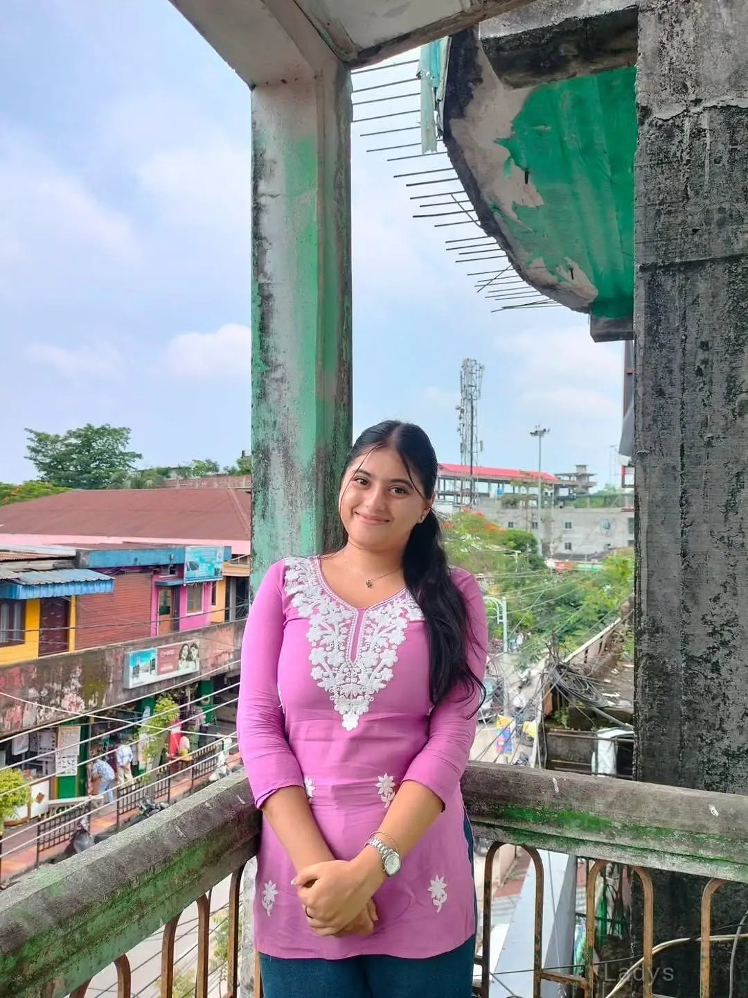 Janvi, years old Rajkot escort girl with big tits, height sm, Weight kg