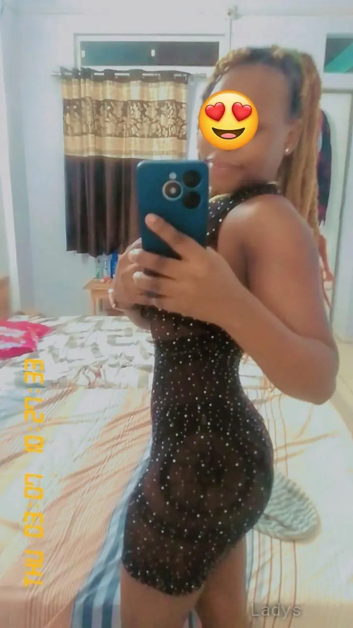 Juicy, 22 years old Rajkot escort girl with big tits, height  sm, Weight  kg