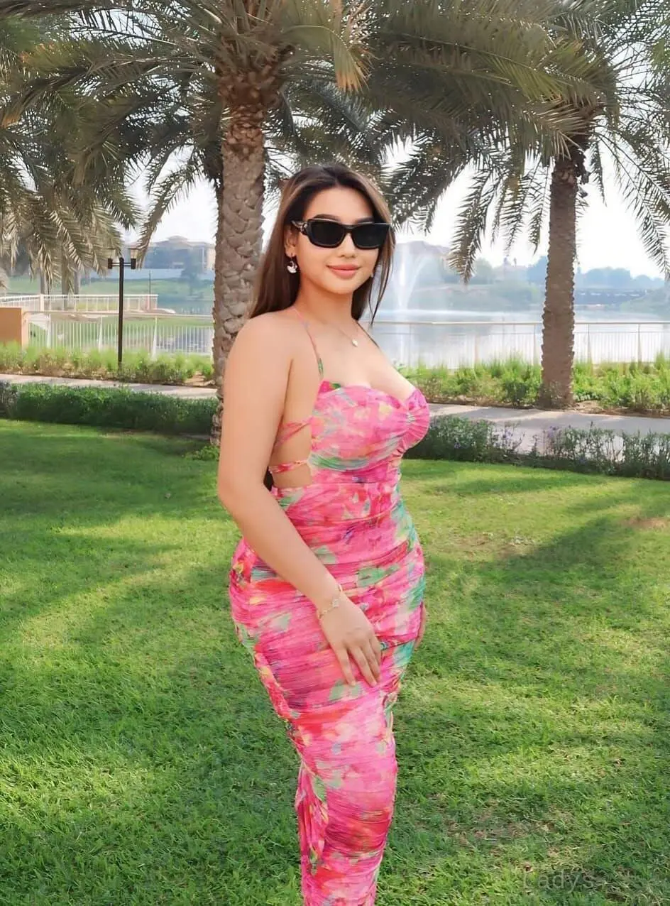 Rajeshwari, years old Rajkot escort girl with big tits, height sm, Weight kg