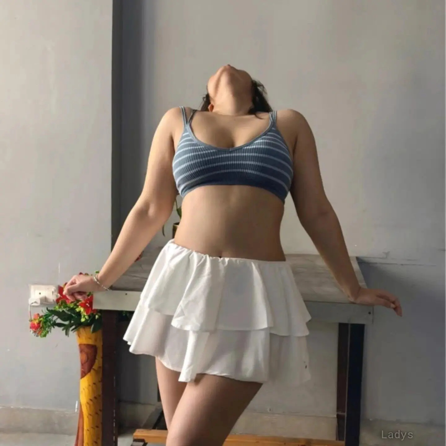 Riya, 22 years beautiful nude Rajkot escorts girl, height 155 sm, Weight  kg