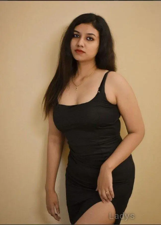 Ruchika, 23 years beautiful nude Rajkot escorts girl, height 154 sm, Weight  kg
