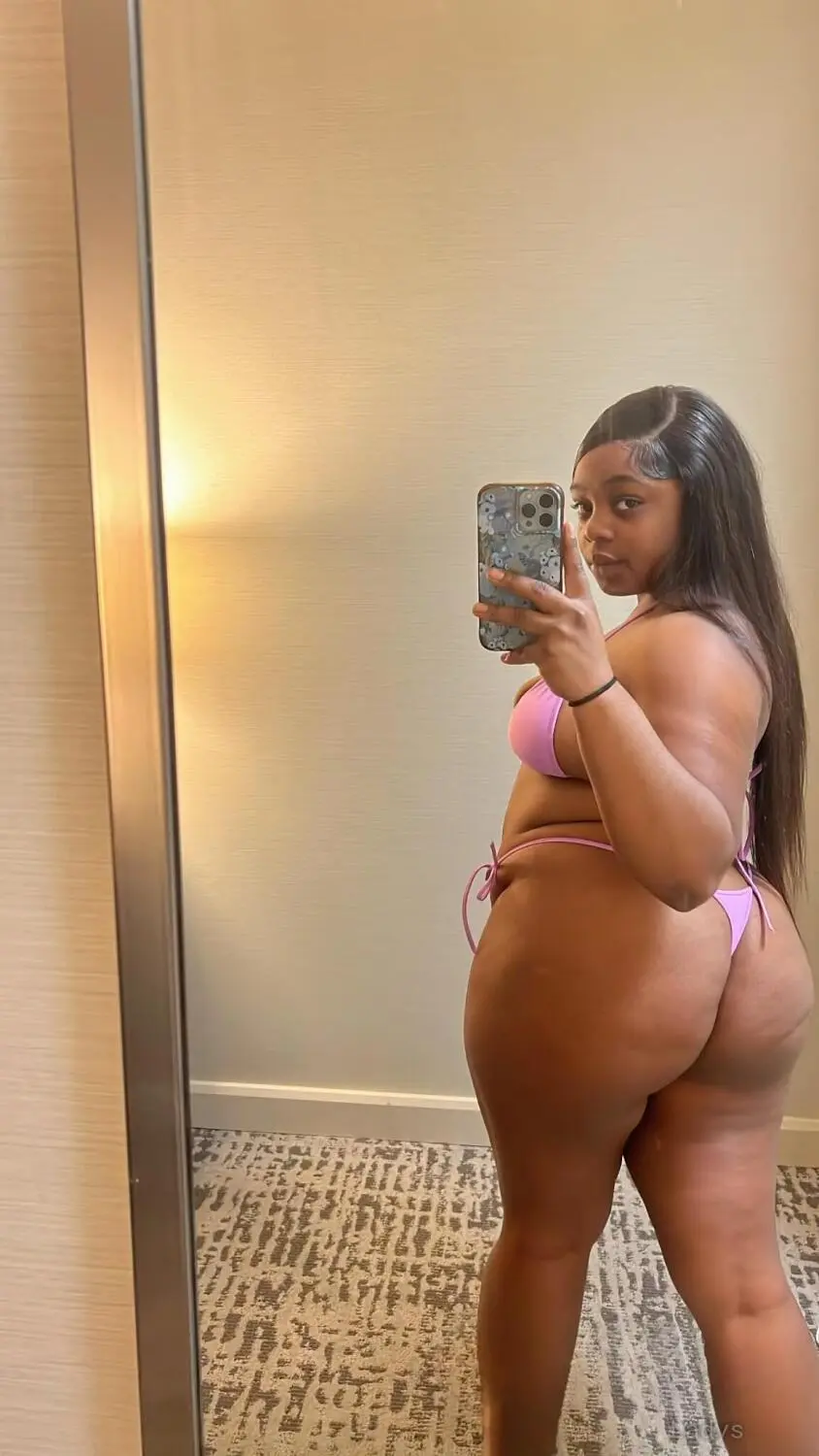 Seductionnnn, 20 years old Raleigh escort girl with big tits, height 153 sm, Weight 96 kg