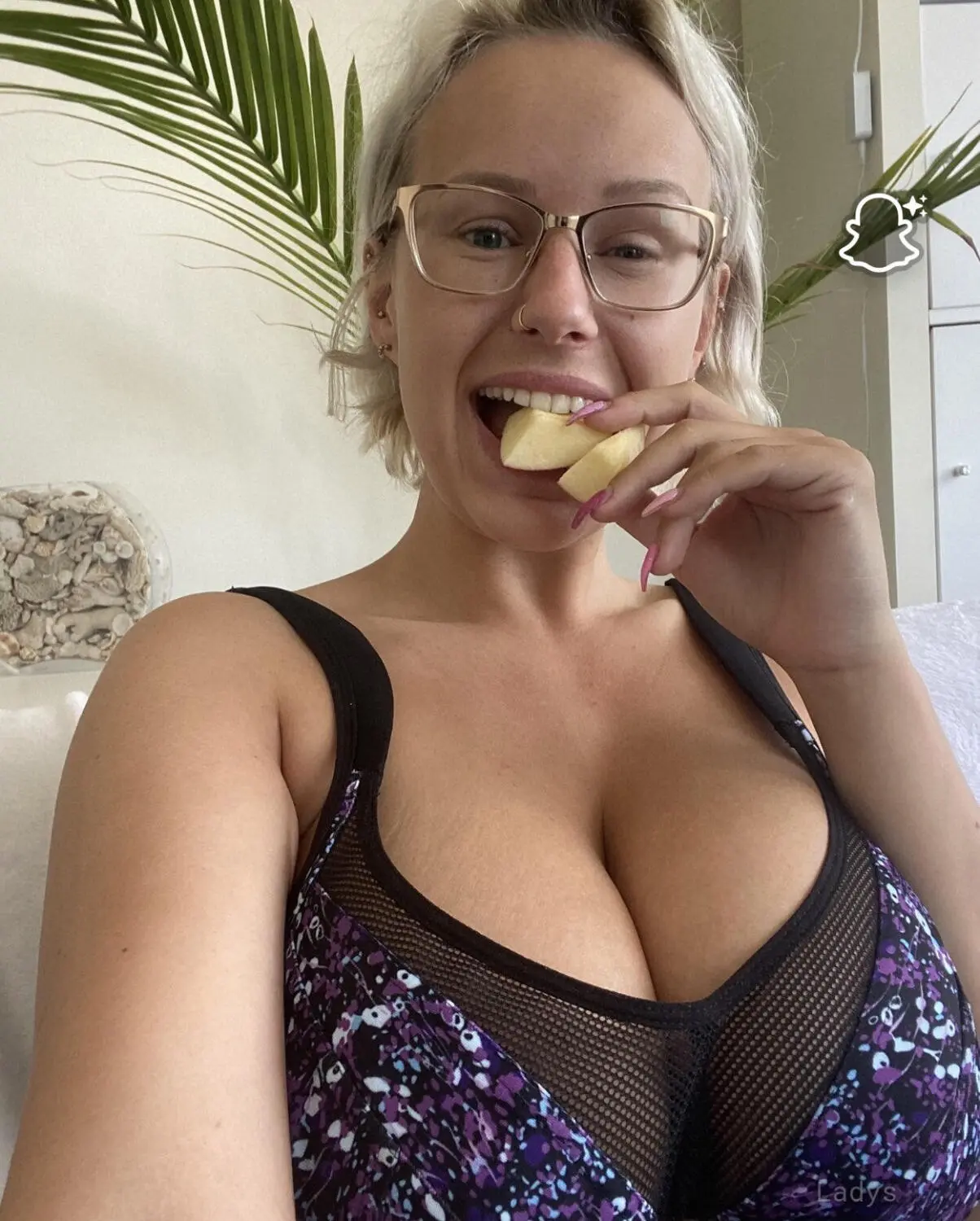 Cristy treatment, 28 years beautiful nude Raleigh escorts girl, height 157 sm, Weight 103 kg