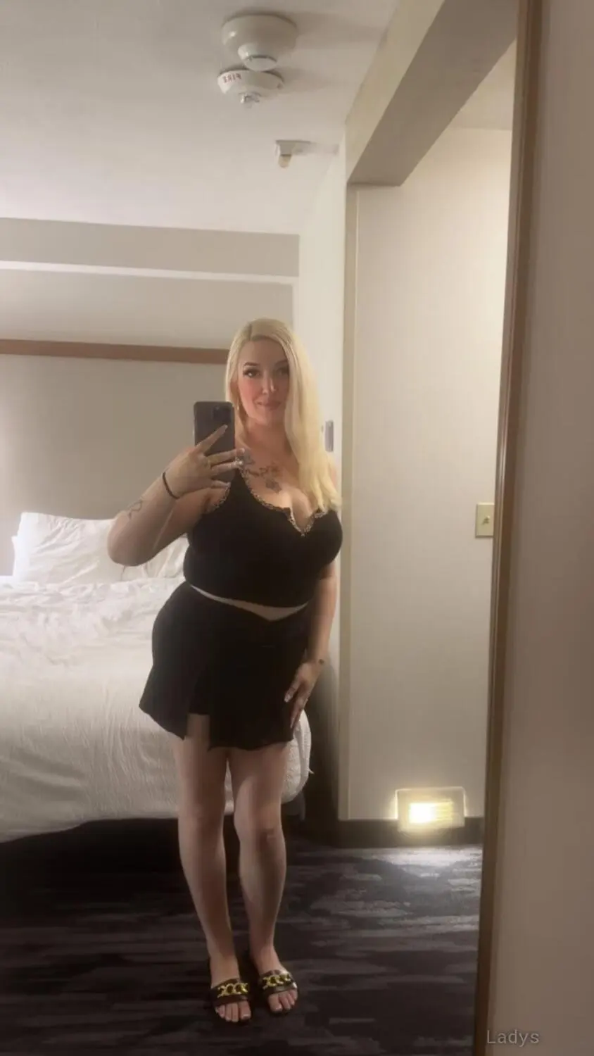 Stacey, 20 years beautiful nude Raleigh escorts girl, height 172 sm, Weight 64 kg