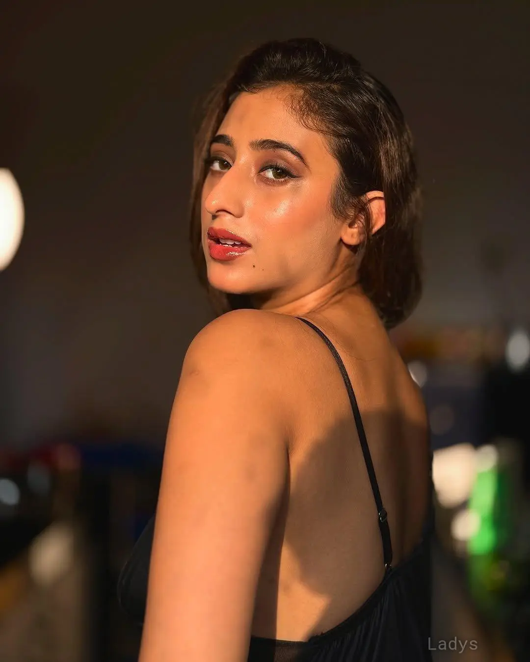 Dana, 23 years old Ranchi escort girl with big tits, height 154 sm, Weight  kg