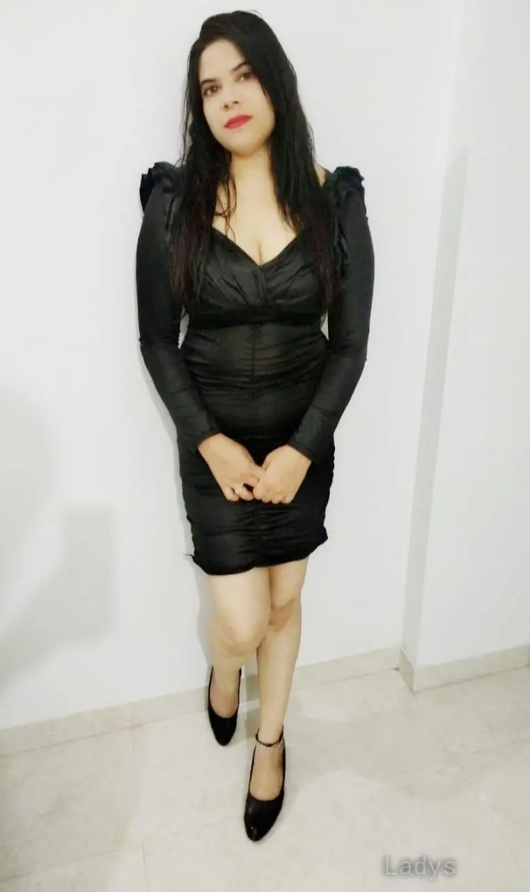 Dana, 24 years old Ranchi escort girl with big tits, height 153 sm, Weight  kg