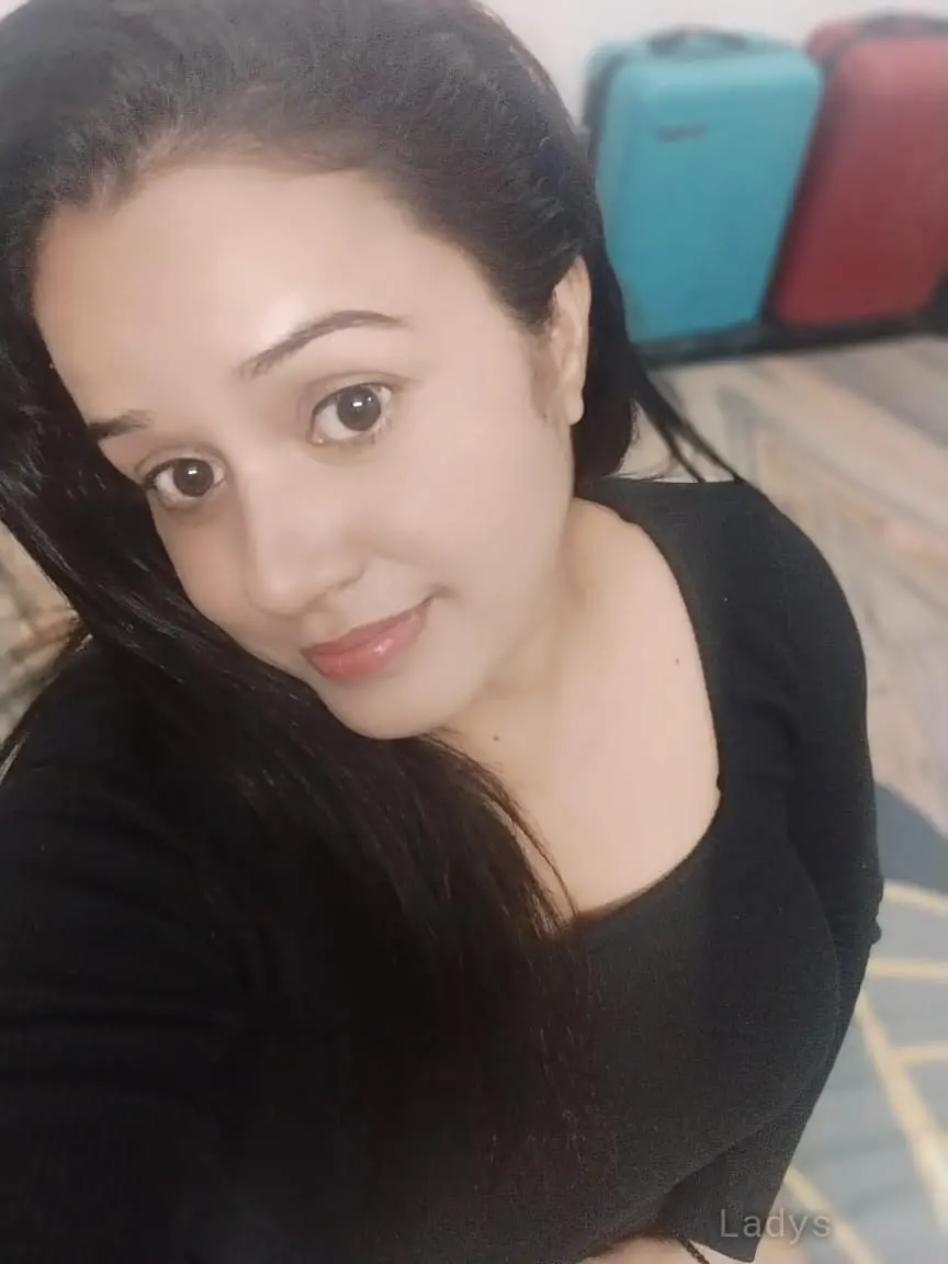 Kaviya,  years old Ranchi escort girl with big tits, height  sm, Weight  kg