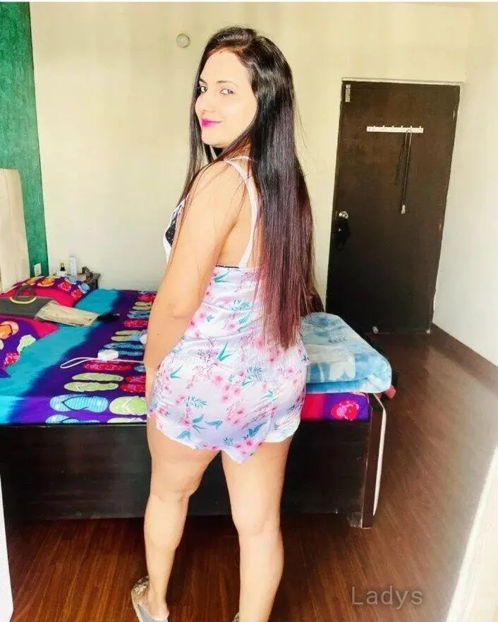 Kinky, 20 years old Ranchi escort girl with big tits, height 169 sm, Weight  kg