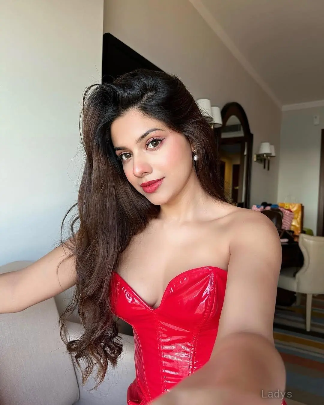Rishita, 23 years old Ranchi escort girl with big tits, height 154 sm, Weight  kg